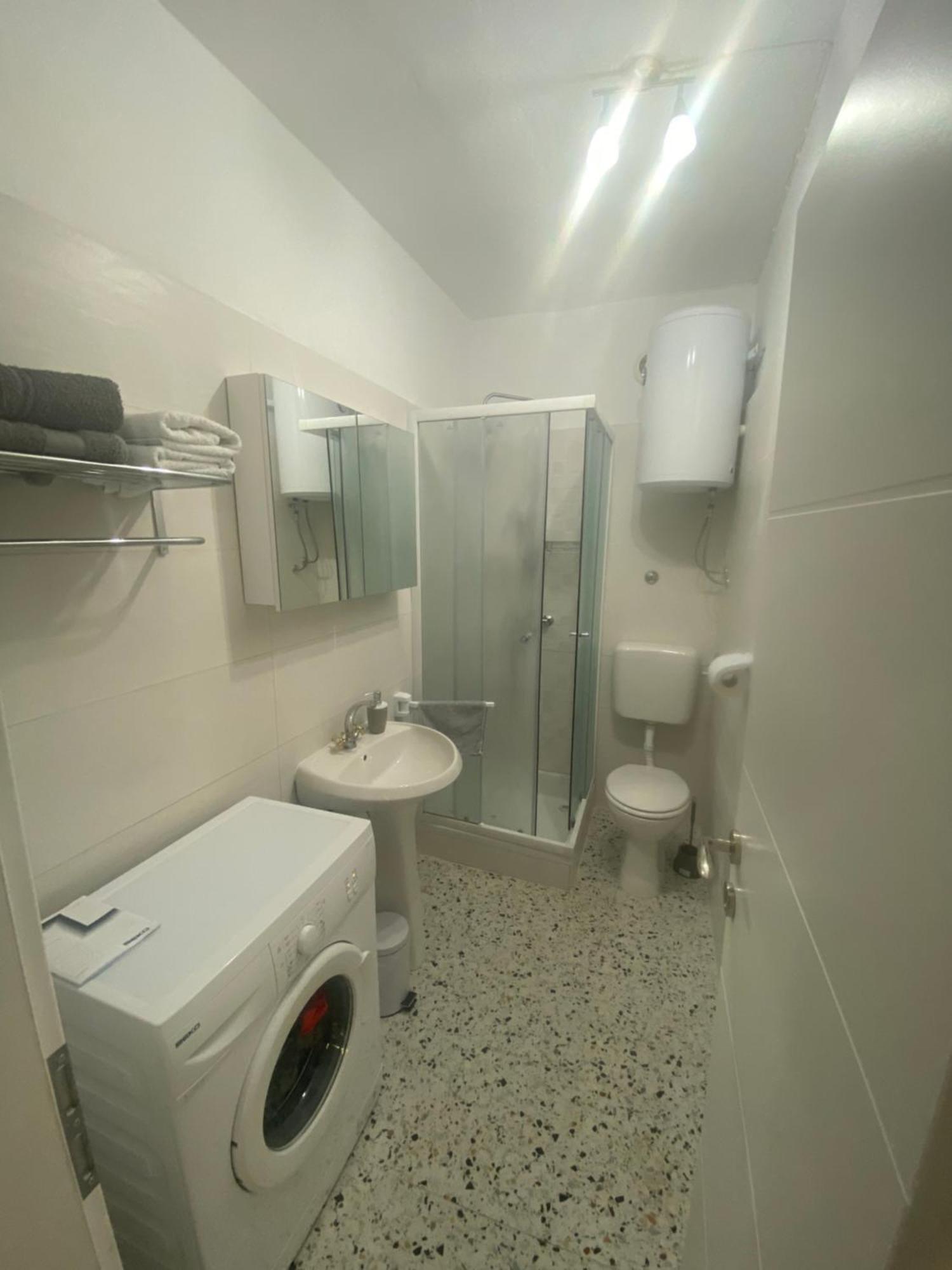 Apartmani Neno Senj  Esterno foto